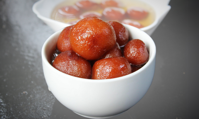 Gulab Jamun (3Pcs)