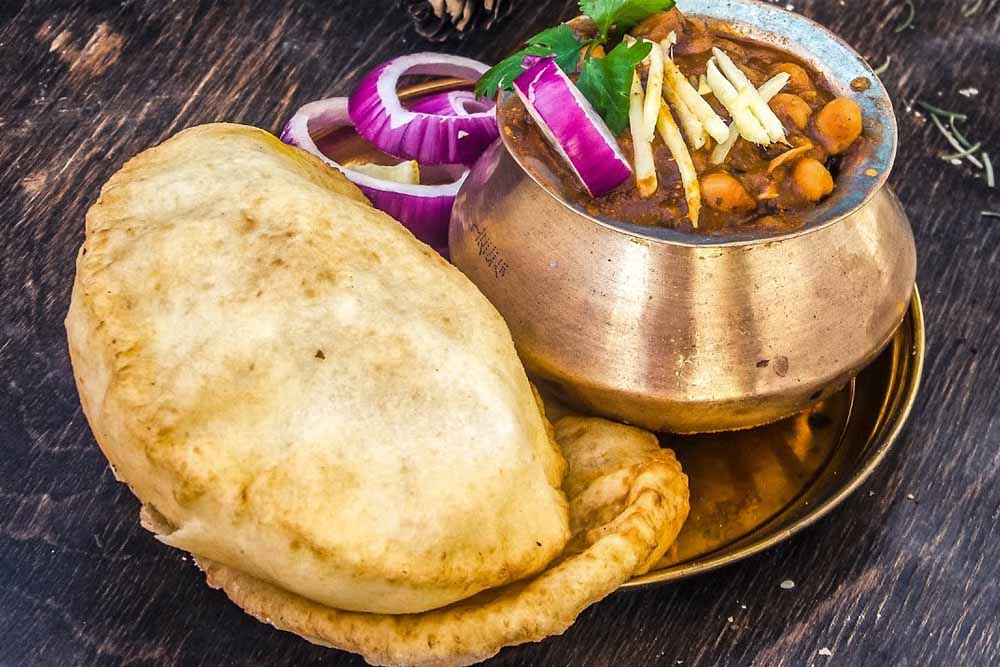 Chana Bathura - Spicy Time