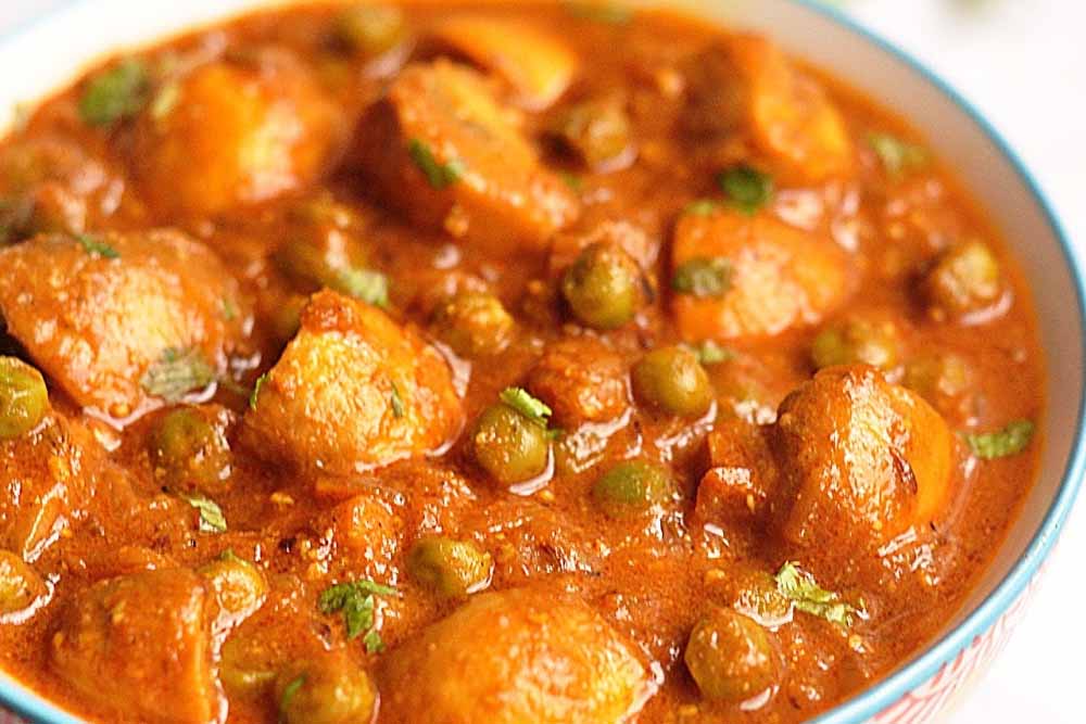 Mattar Mushroom Curry
